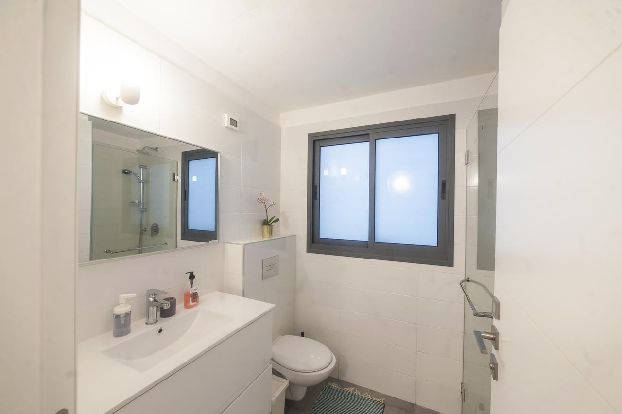 Luxury 2 Bedrooms Apartments Rothschild + Balcony Tel Aviv Exterior photo
